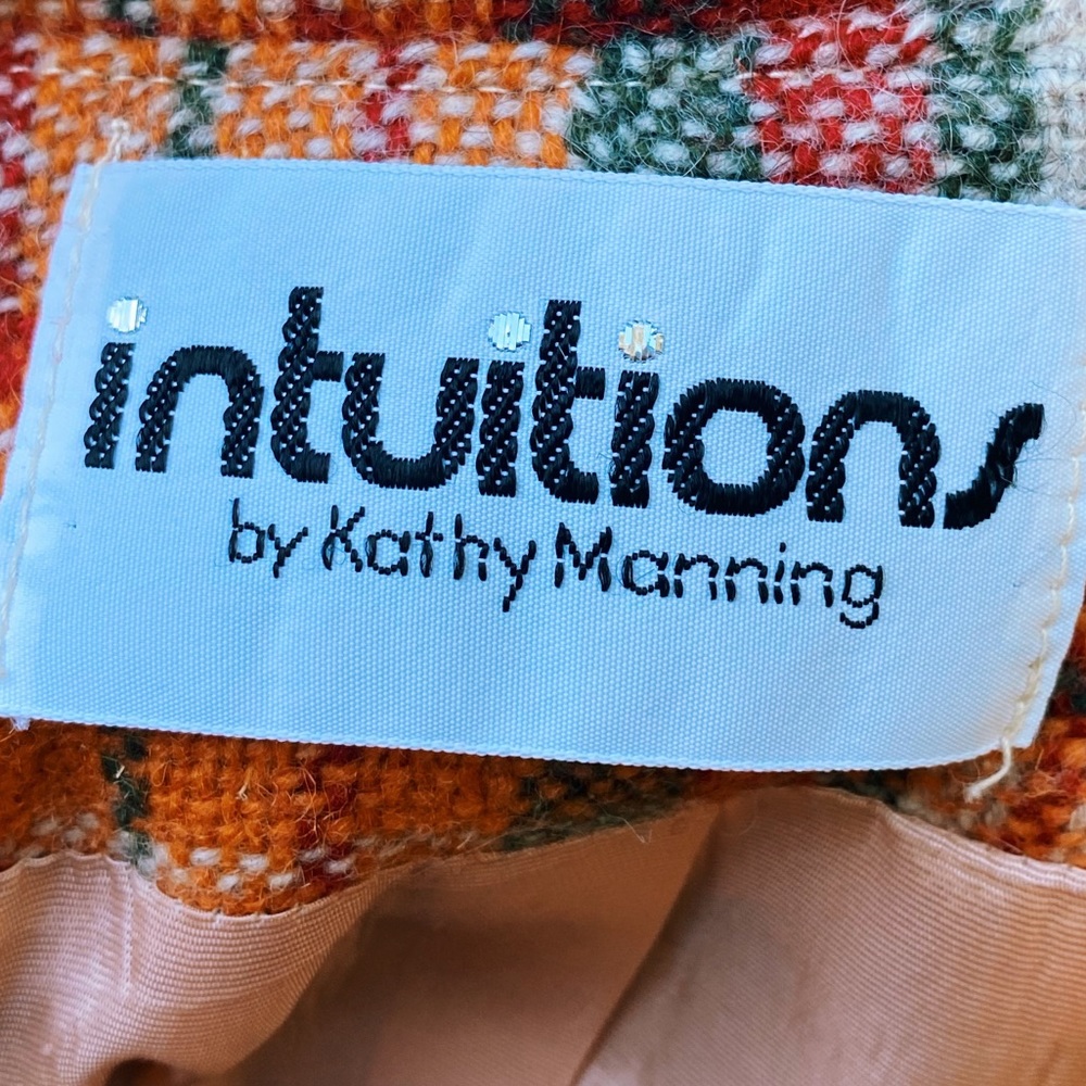 SOLD Intuitions Plaid Wool Skirt & Jacket Set - Picture 10 of 10